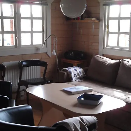 Ferieby - Torpet 70 Hovborg